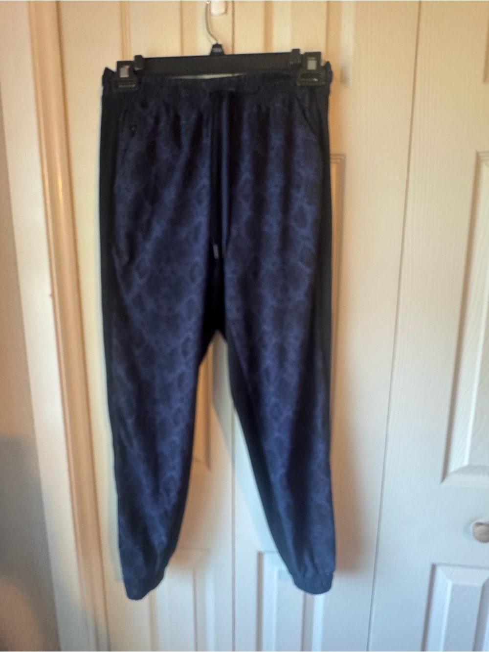 Athleta Navy Patterned Joggers